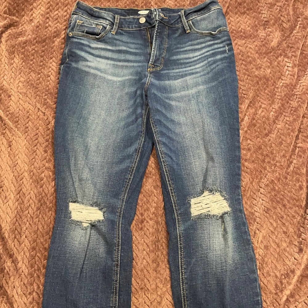 OLD NAVY distressed knee skinny rockstar jean